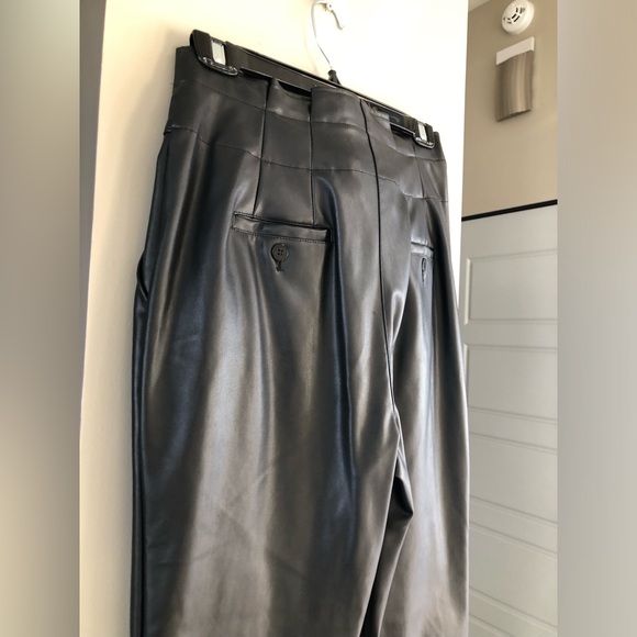 DKNY Faux Leather Pants - Picture 4 of 5
